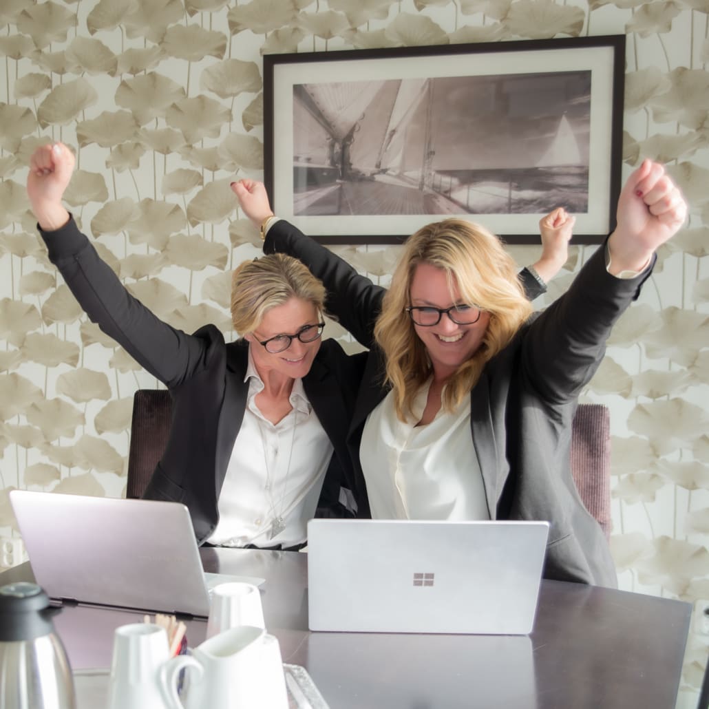 Business Board DSC_8048